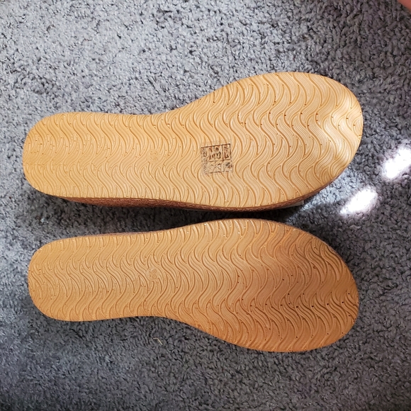 *SOLD* - Picture 3 of 4